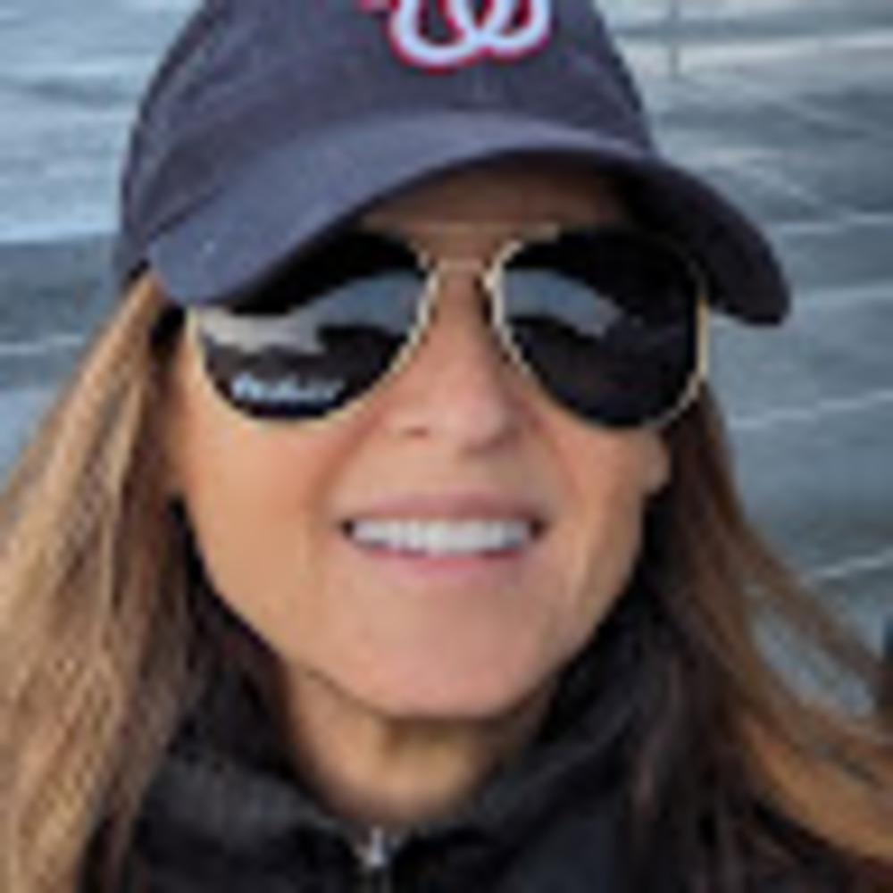 Meet your Posher, Debbie